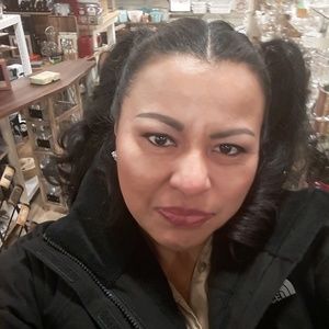 Meet your Posher, Flor